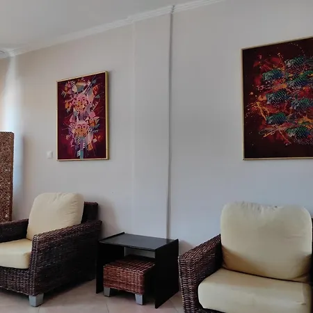 Szálloda Mare Monti Szárti